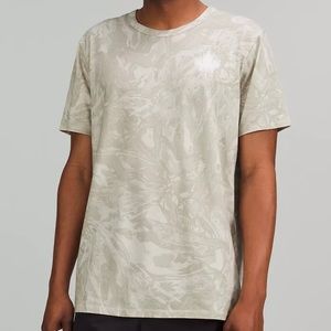Lulu Team Canada Men’s Small The Fundamental T-Shirt Maple Light Neutral Multi